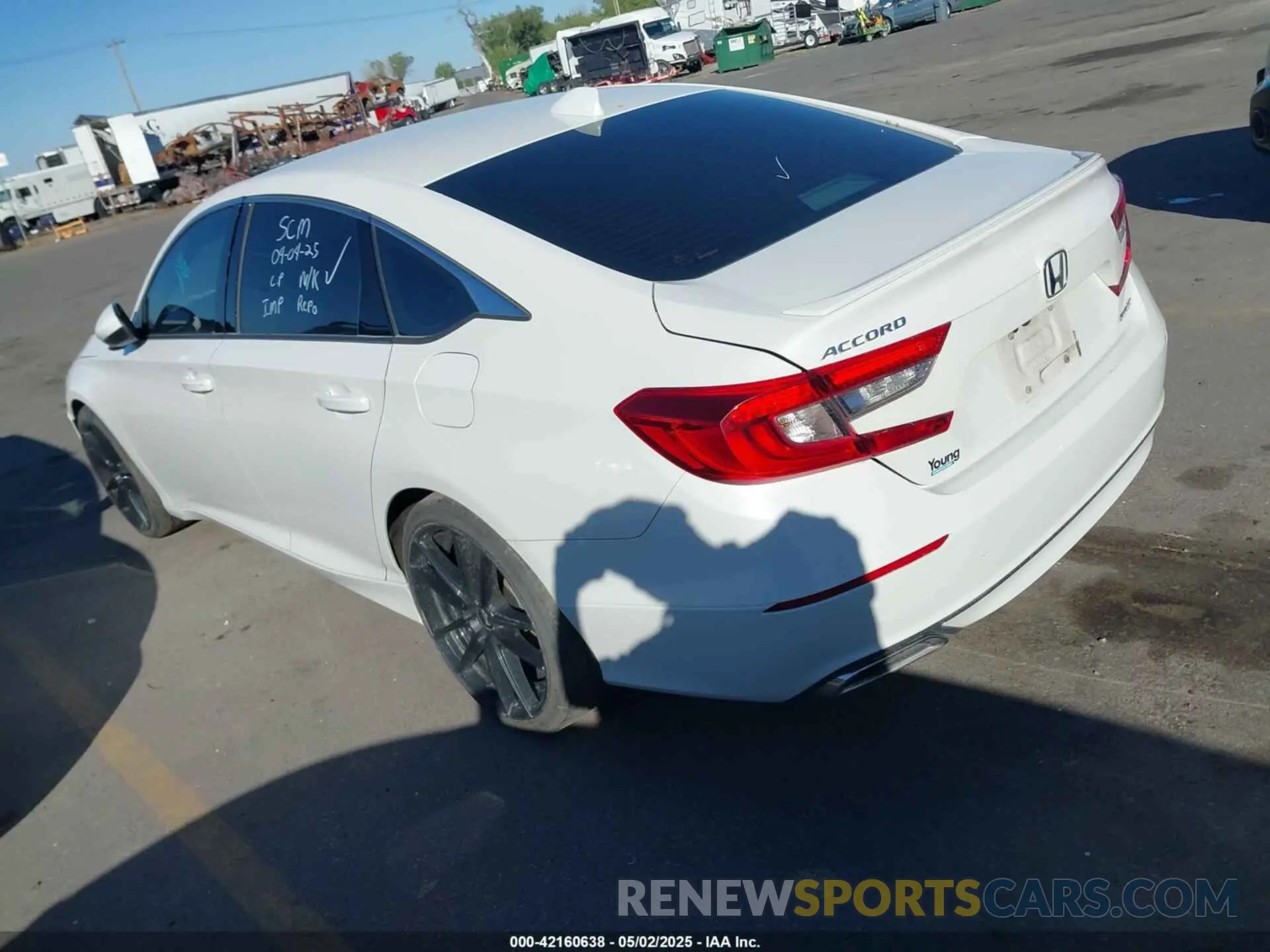 3 fotografías del automóvil dañado 1HGCV1F36KA041589 HONDA ACCORD 2019
