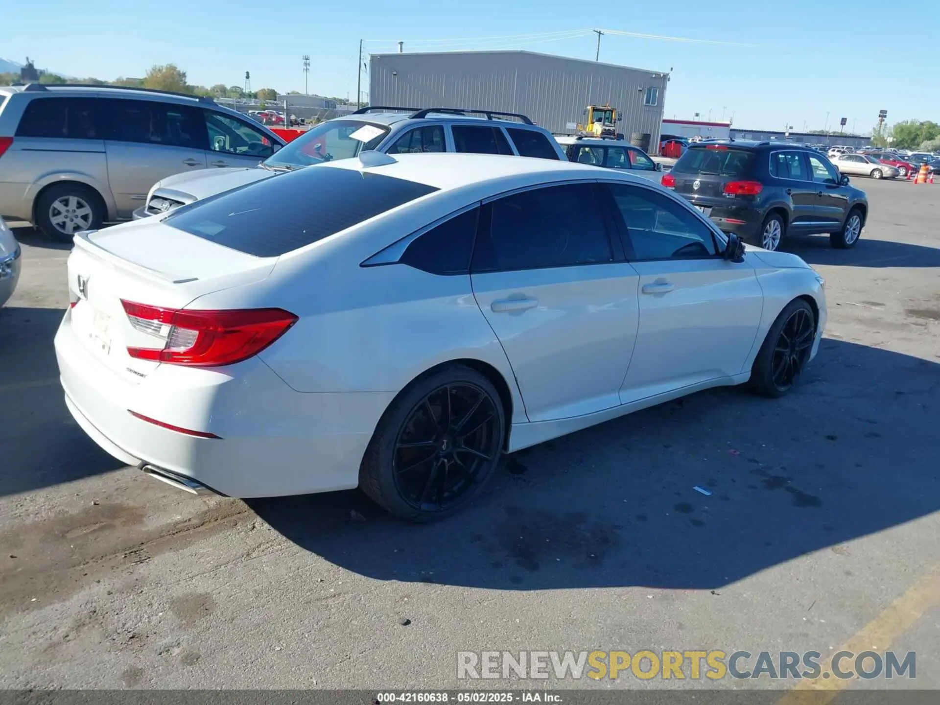 4 fotografías del automóvil dañado 1HGCV1F36KA041589 HONDA ACCORD 2019