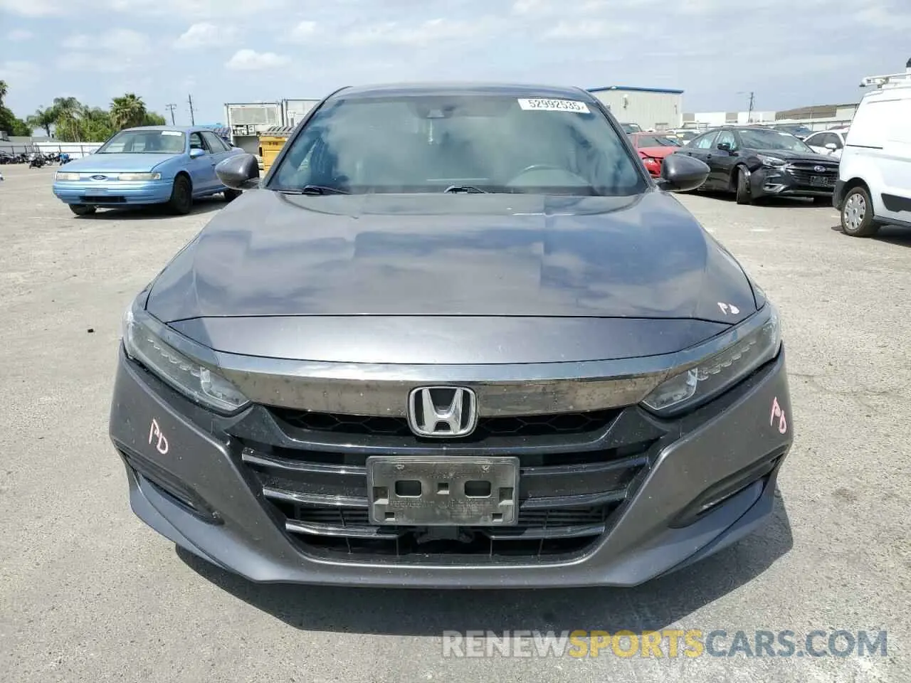 5 fotografías del automóvil dañado 1HGCV1F36KA043505 HONDA ACCORD 2019