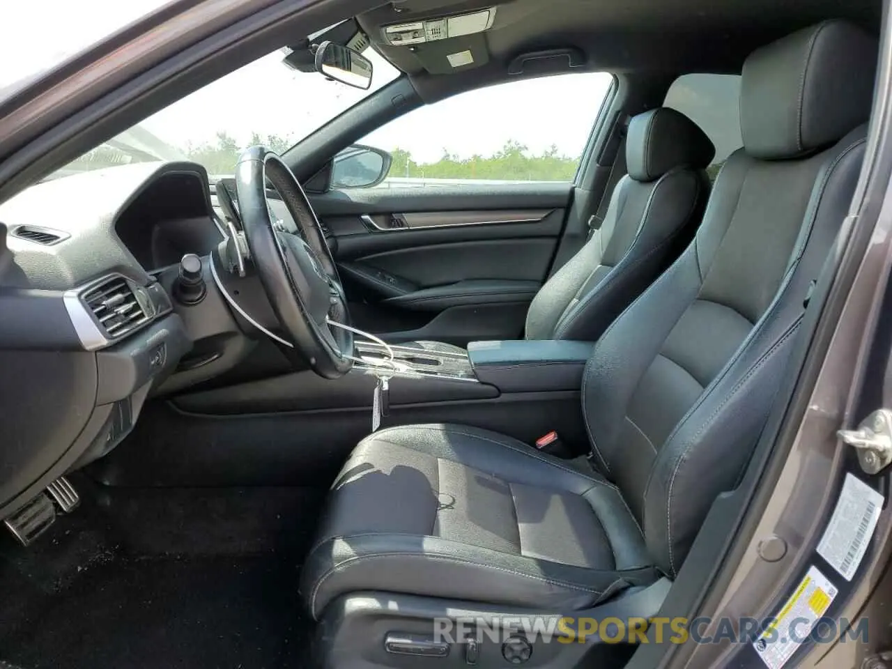 7 fotografías del automóvil dañado 1HGCV1F36KA043505 HONDA ACCORD 2019