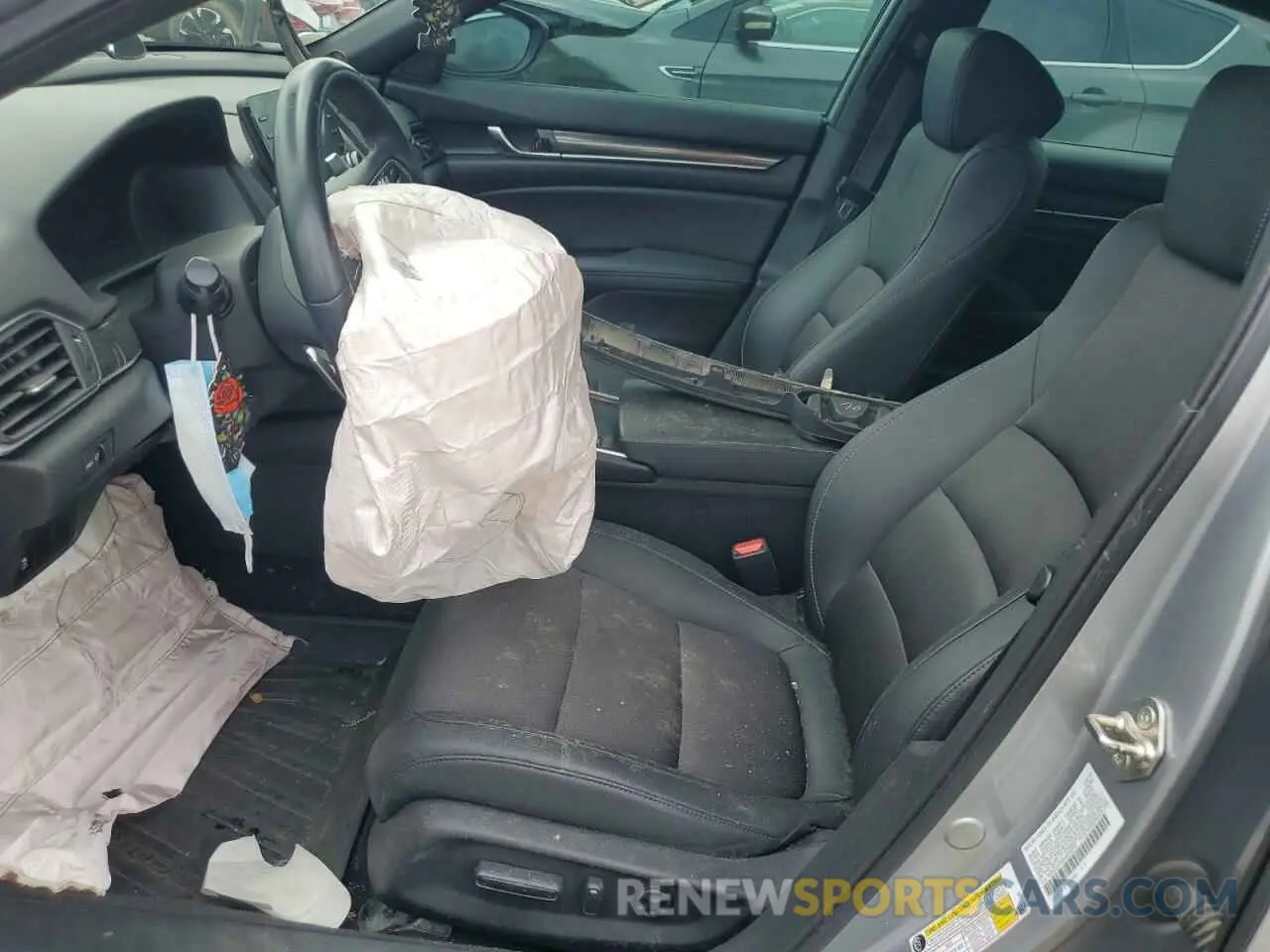 7 fotografías del automóvil dañado 1HGCV1F36KA074219 HONDA ACCORD 2019