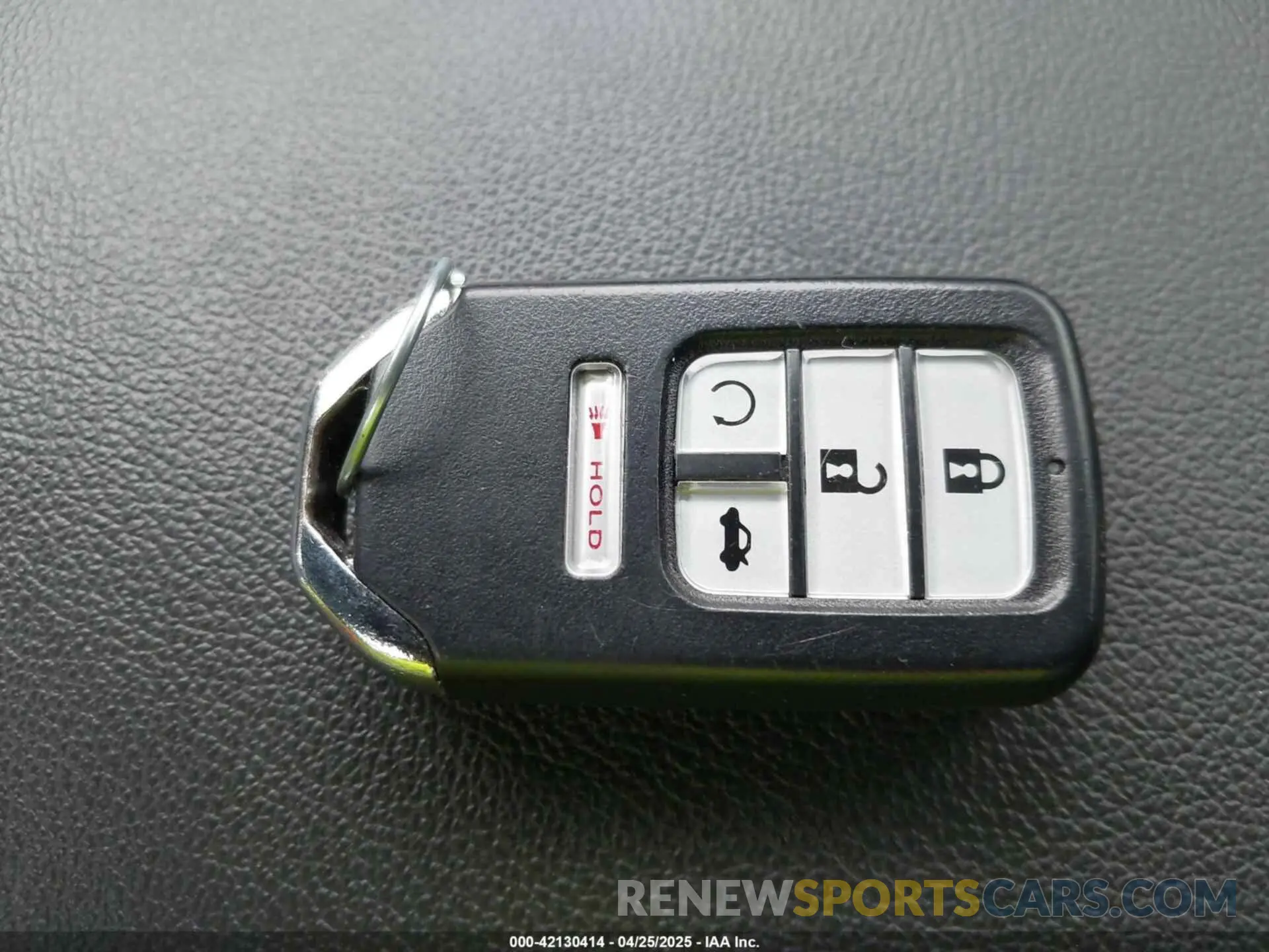 11 fotografías del automóvil dañado 1HGCV1F36KA076004 HONDA ACCORD 2019
