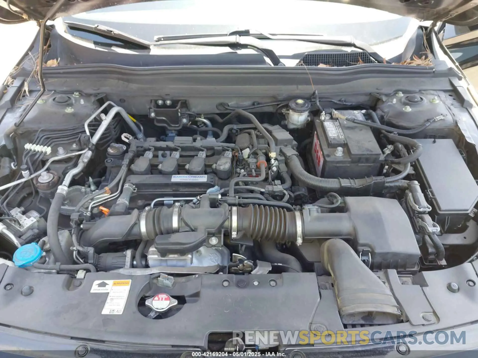 10 fotografías del automóvil dañado 1HGCV1F36KA079744 HONDA ACCORD 2019