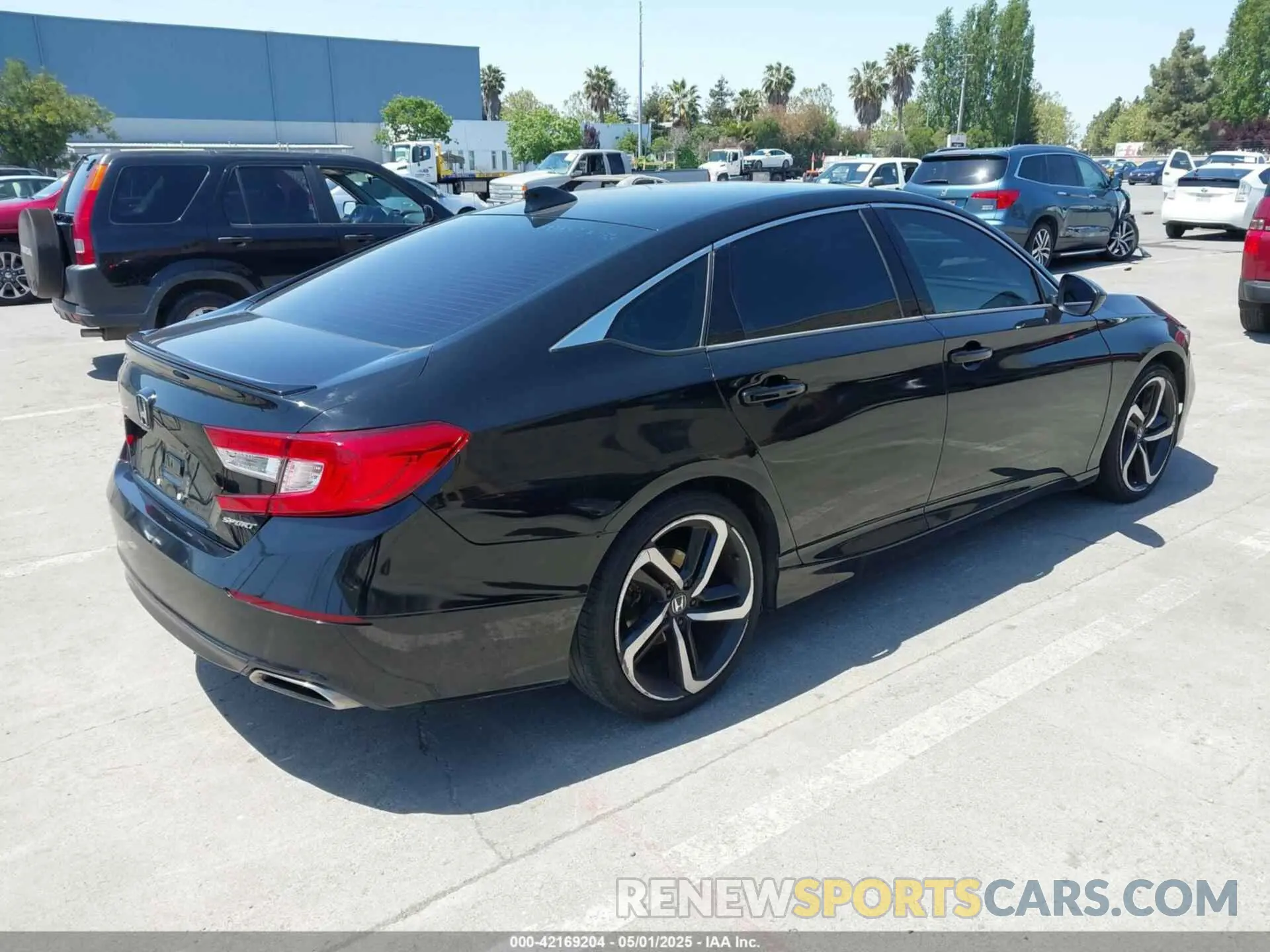 4 fotografías del automóvil dañado 1HGCV1F36KA079744 HONDA ACCORD 2019