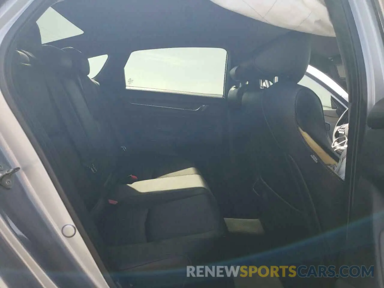 11 fotografías del automóvil dañado 1HGCV1F36KA089092 HONDA ACCORD 2019