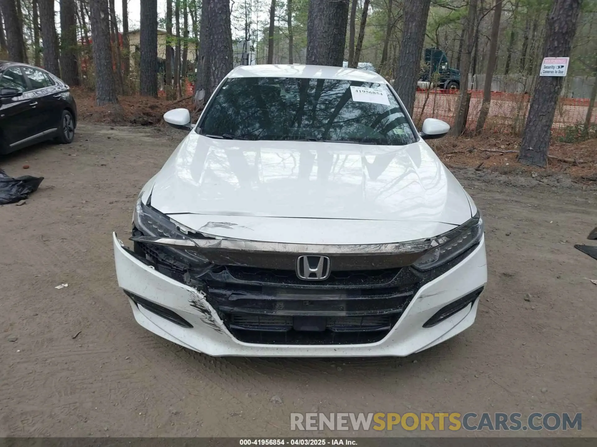 12 fotografías del automóvil dañado 1HGCV1F36KA095541 HONDA ACCORD 2019