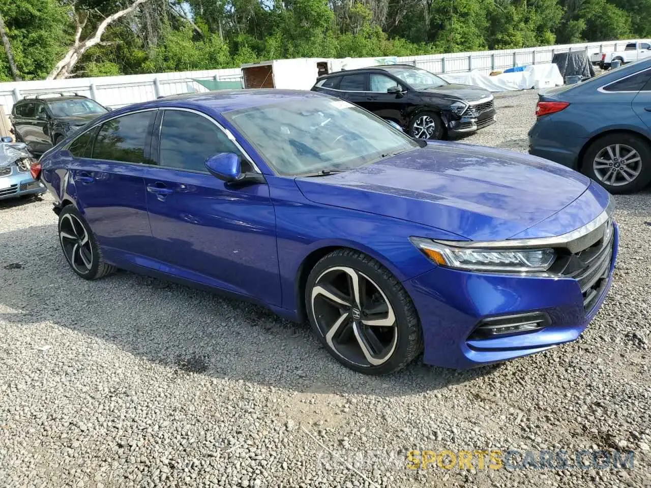 4 fotografías del automóvil dañado 1HGCV1F36KA127307 HONDA ACCORD 2019