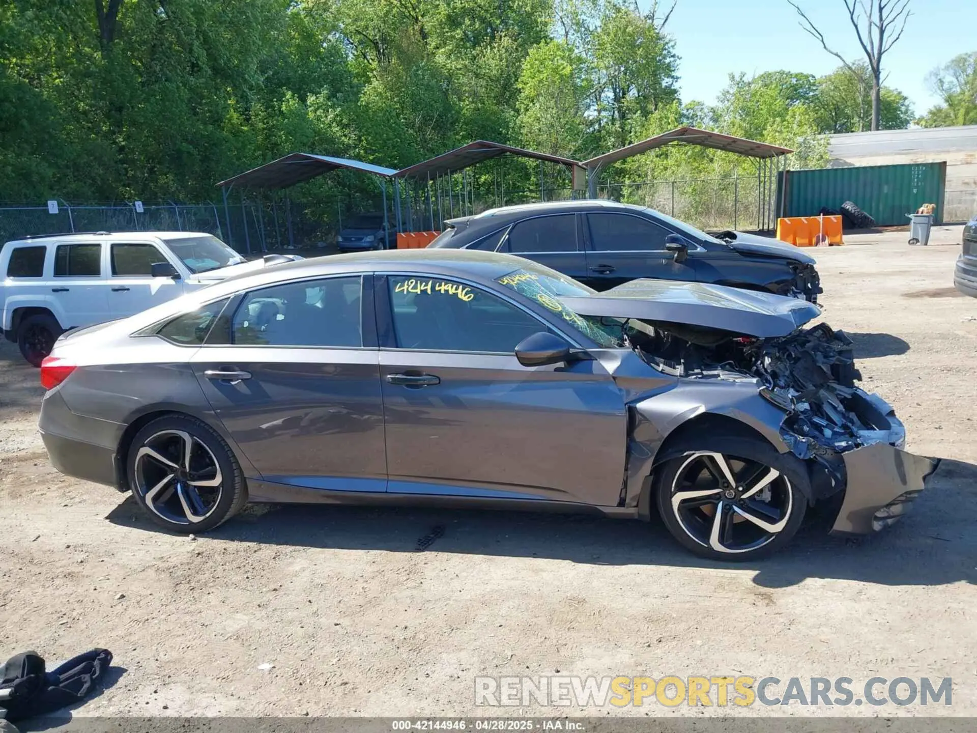 14 fotografías del automóvil dañado 1HGCV1F36KA153292 HONDA ACCORD 2019