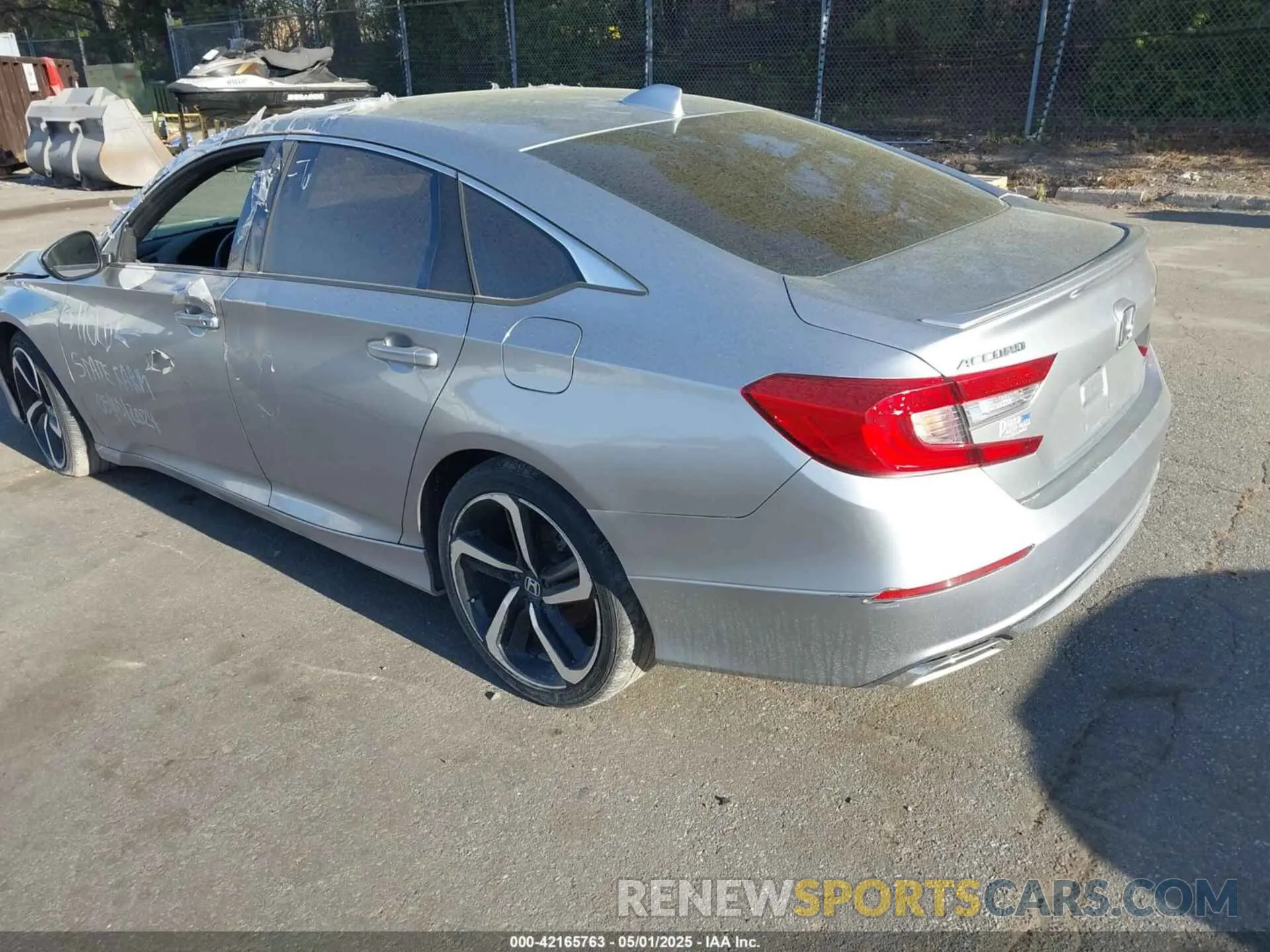 3 fotografías del automóvil dañado 1HGCV1F37KA036921 HONDA ACCORD 2019