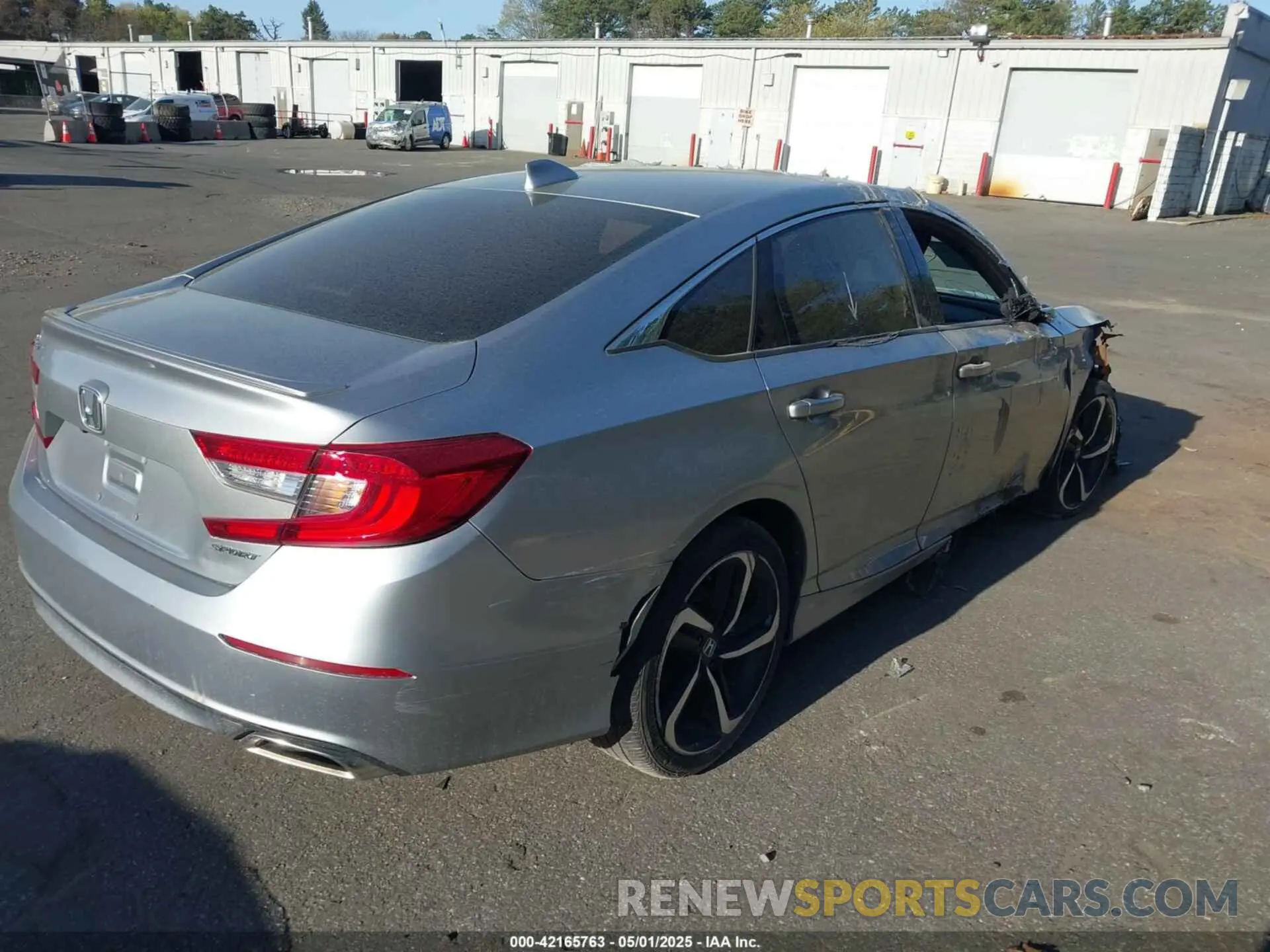 4 fotografías del automóvil dañado 1HGCV1F37KA036921 HONDA ACCORD 2019