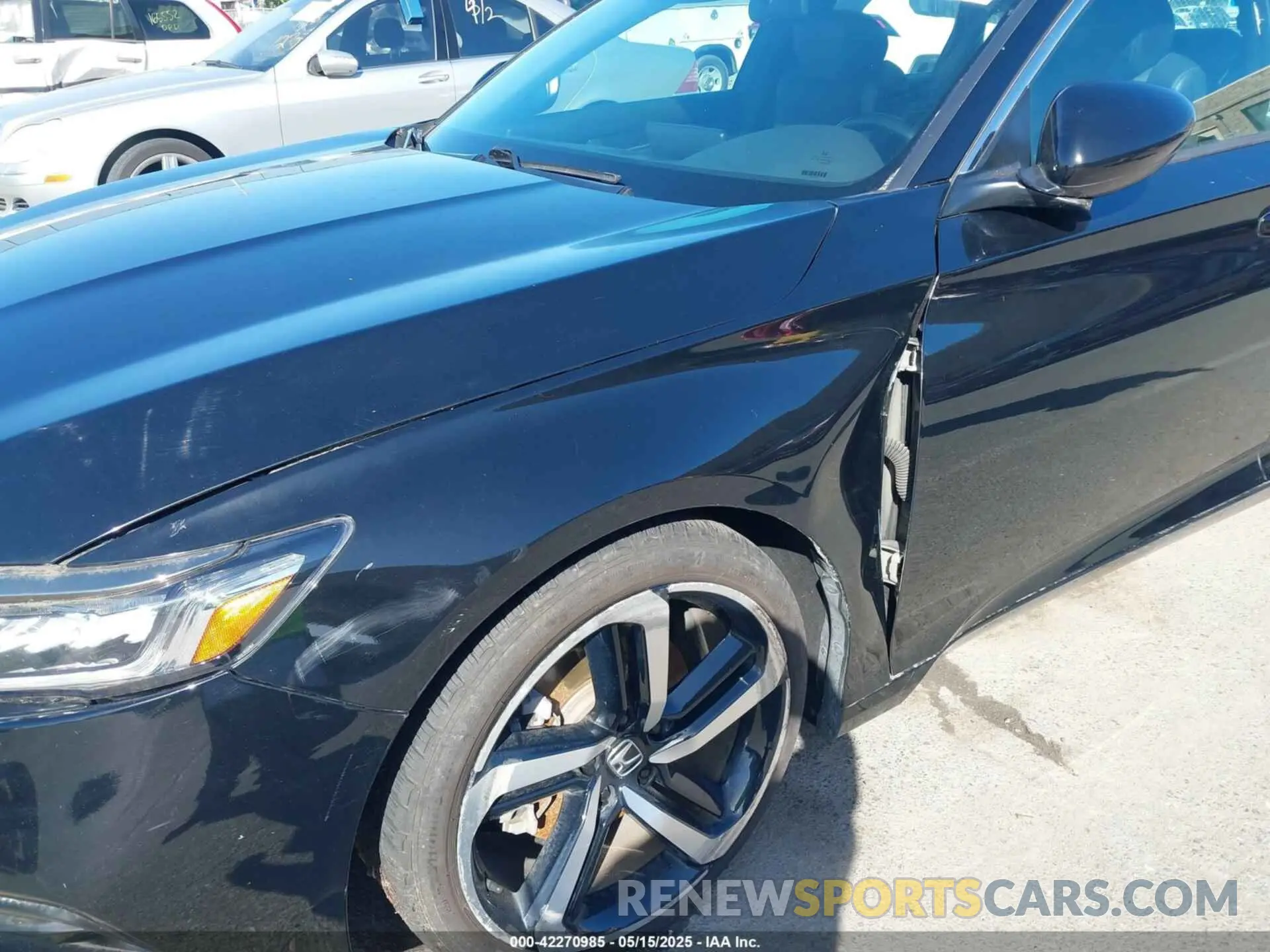 6 fotografías del automóvil dañado 1HGCV1F37KA073001 HONDA ACCORD 2019