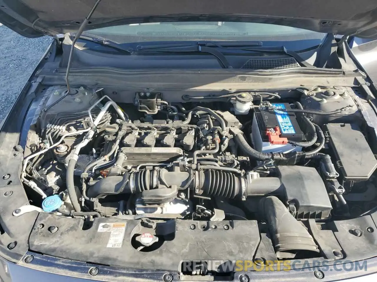 11 fotografías del automóvil dañado 1HGCV1F37KA080563 HONDA ACCORD 2019