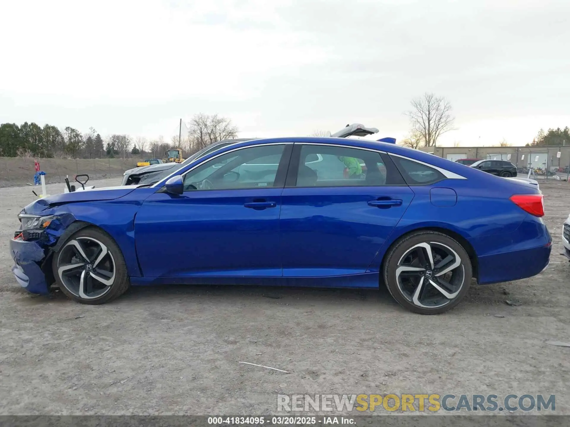 15 fotografías del automóvil dañado 1HGCV1F37KA082961 HONDA ACCORD 2019