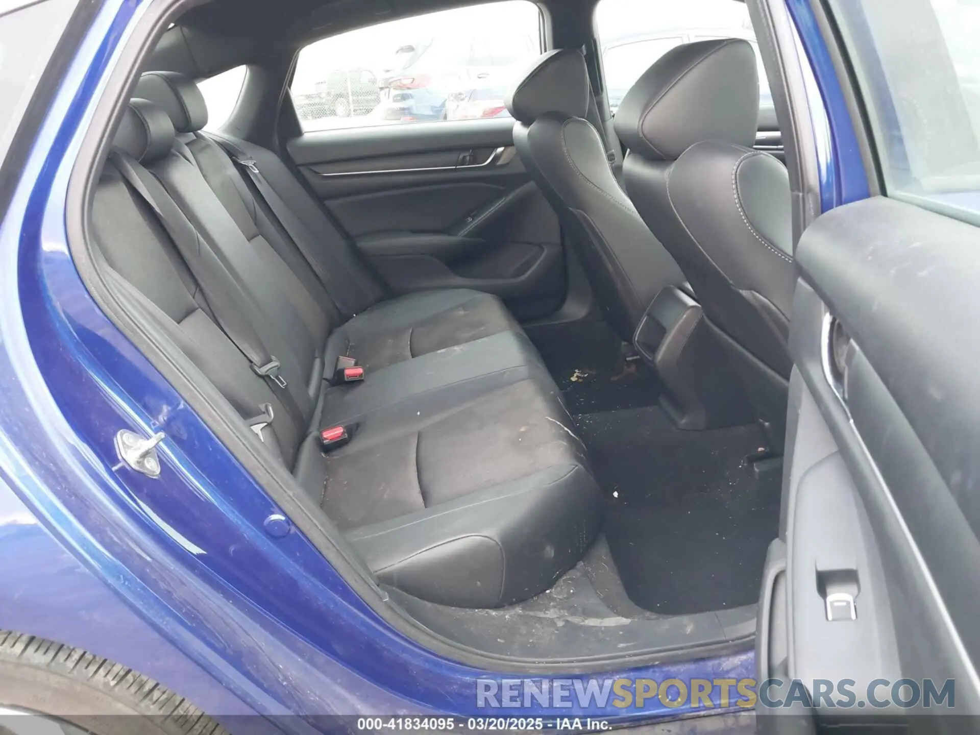 8 fotografías del automóvil dañado 1HGCV1F37KA082961 HONDA ACCORD 2019
