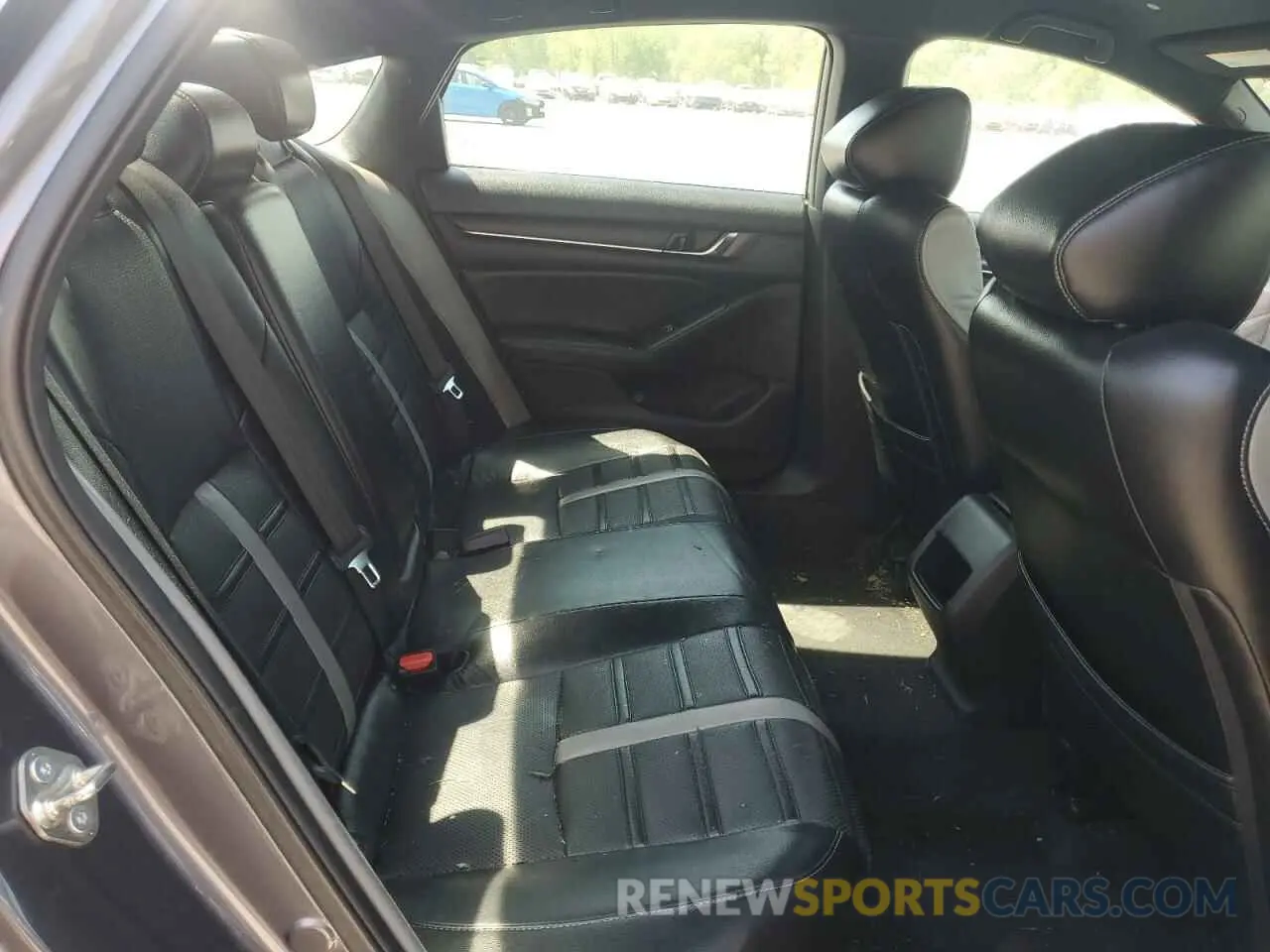 10 fotografías del automóvil dañado 1HGCV1F37KA153348 HONDA ACCORD 2019