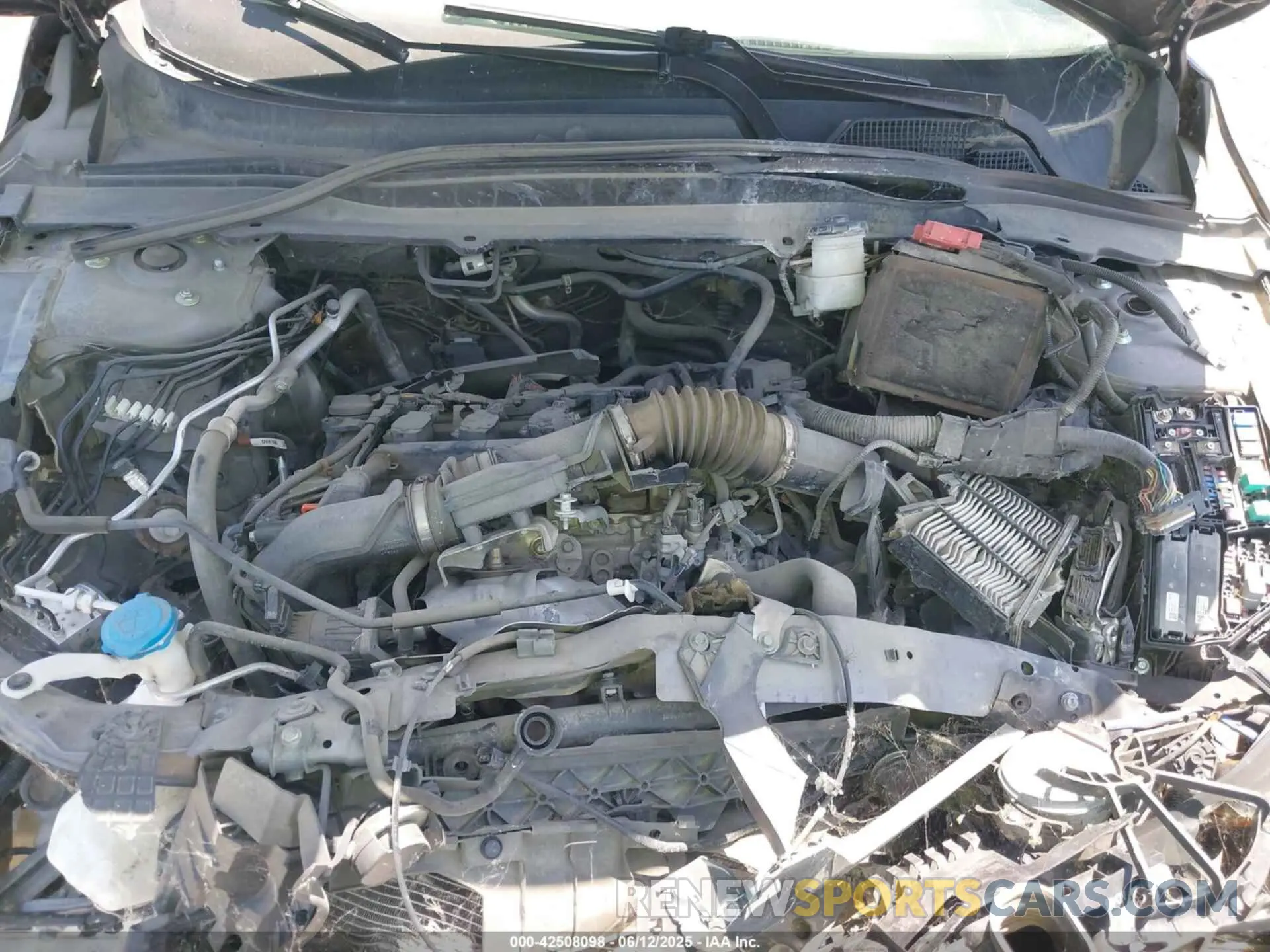 10 fotografías del automóvil dañado 1HGCV1F38KA063870 HONDA ACCORD 2019