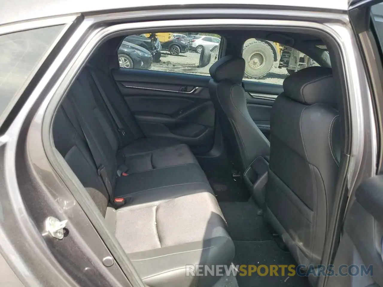 10 fotografías del automóvil dañado 1HGCV1F38KA099543 HONDA ACCORD 2019