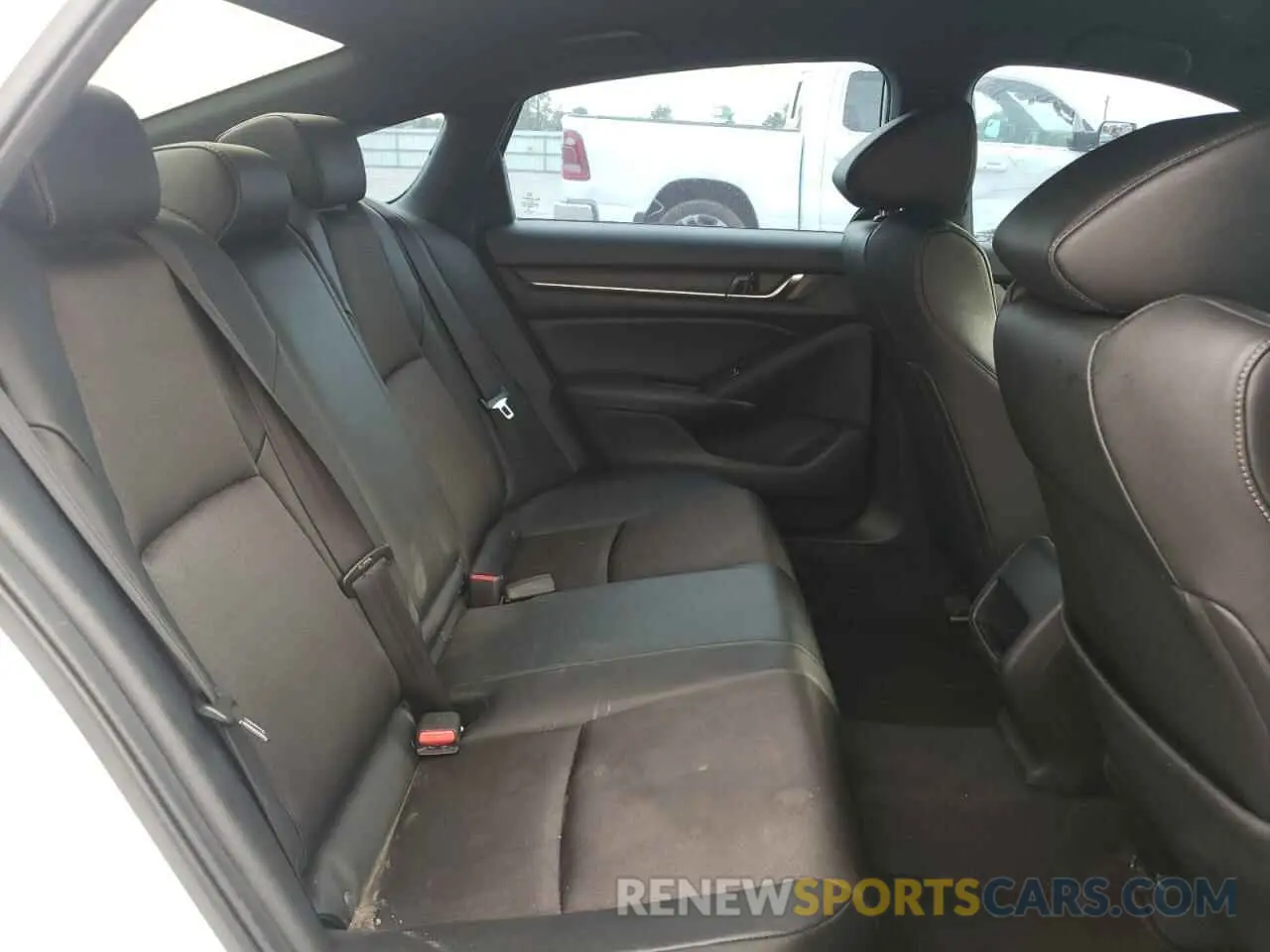 10 fotografías del automóvil dañado 1HGCV1F38KA110962 HONDA ACCORD 2019