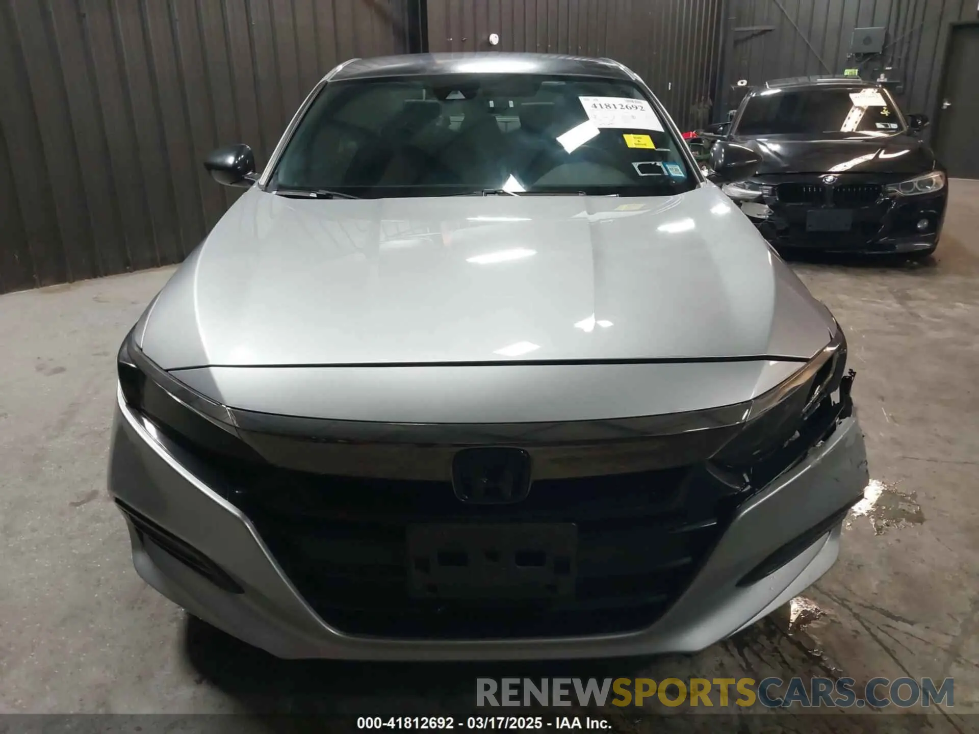 12 fotografías del automóvil dañado 1HGCV1F38KA145503 HONDA ACCORD 2019