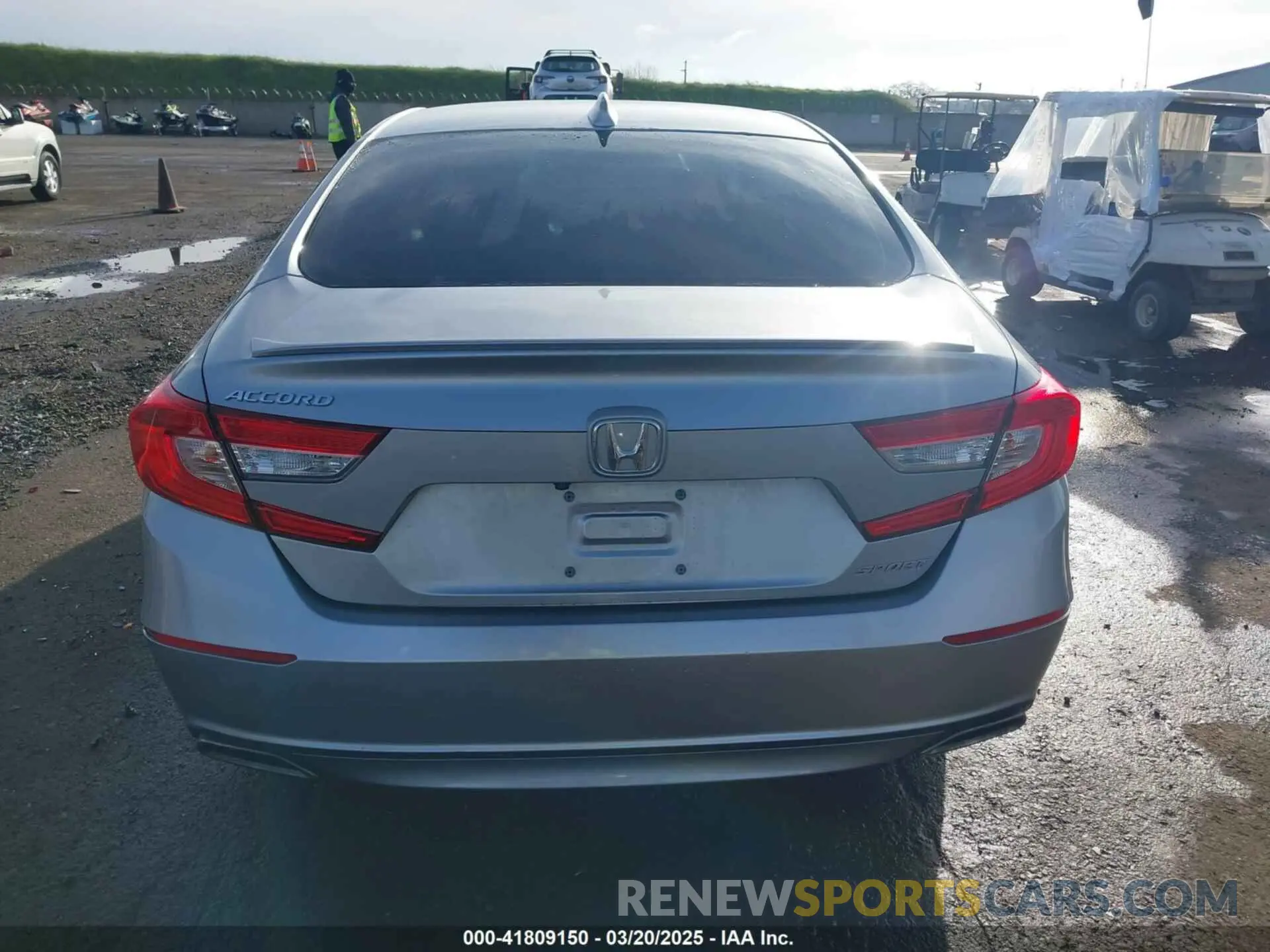 17 fotografías del automóvil dañado 1HGCV1F39KA016606 HONDA ACCORD 2019