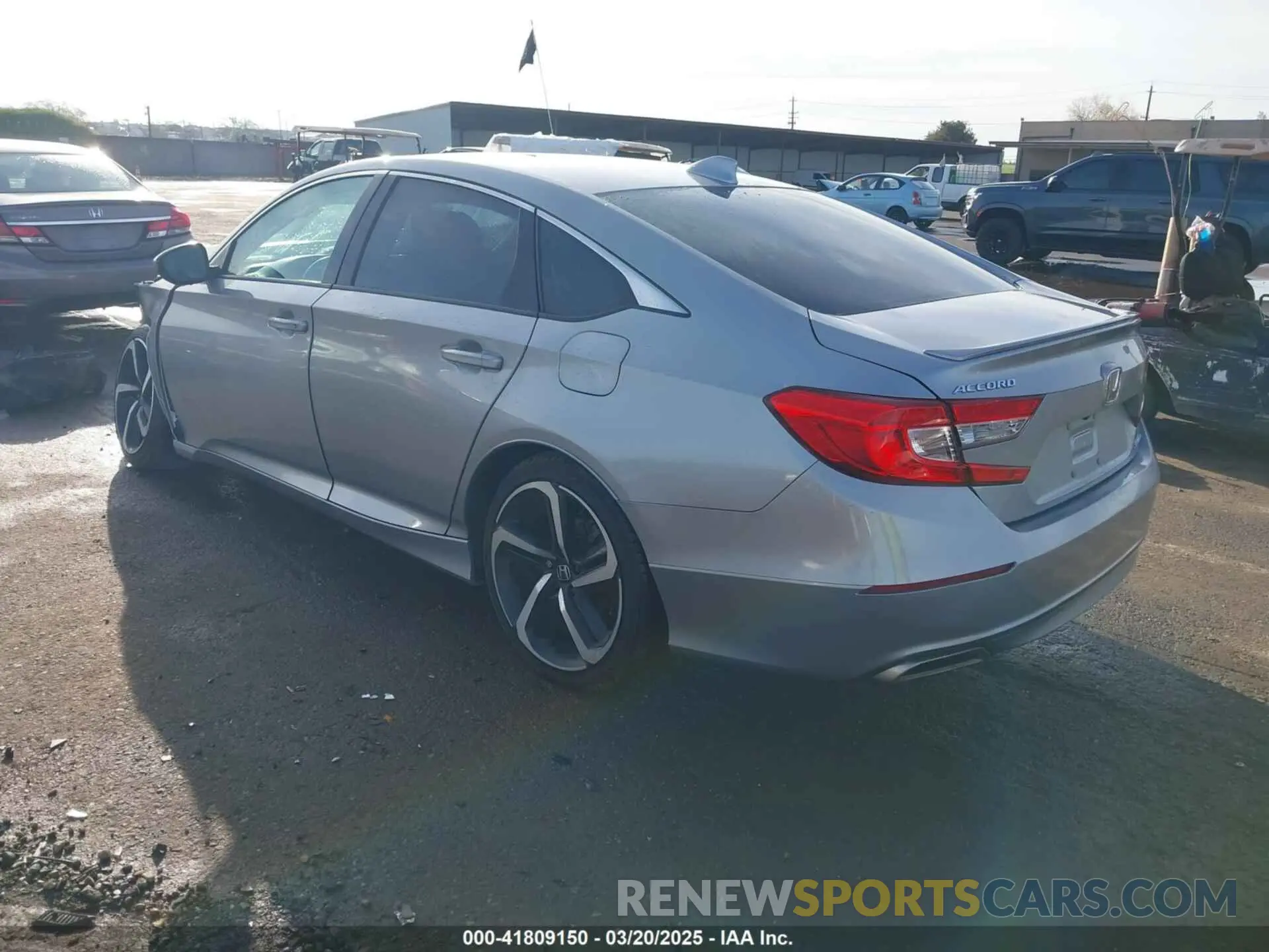3 fotografías del automóvil dañado 1HGCV1F39KA016606 HONDA ACCORD 2019