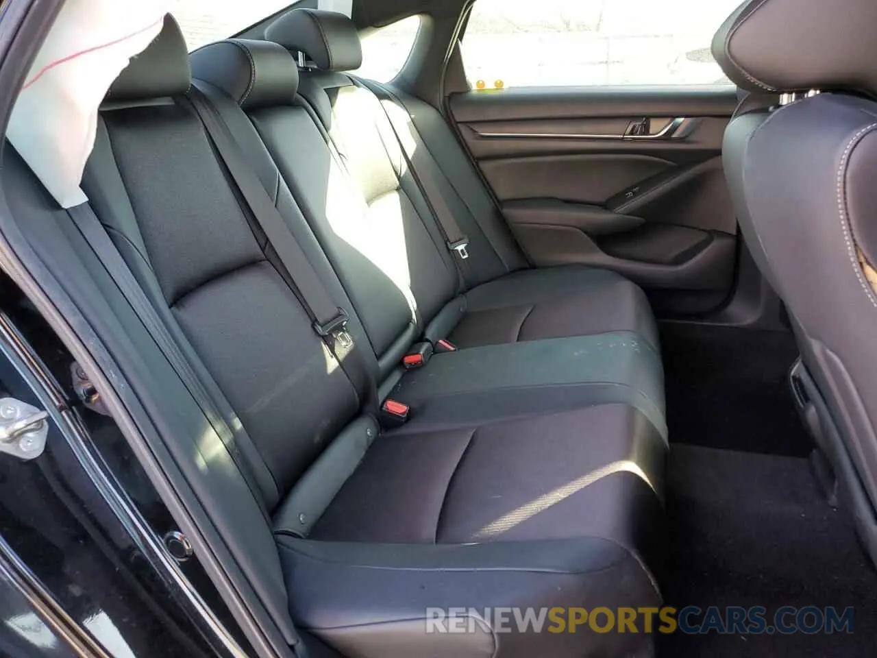 10 fotografías del automóvil dañado 1HGCV1F39KA025659 HONDA ACCORD 2019