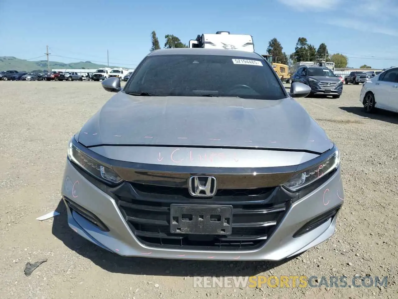 5 fotografías del automóvil dañado 1HGCV1F39KA037889 HONDA ACCORD 2019
