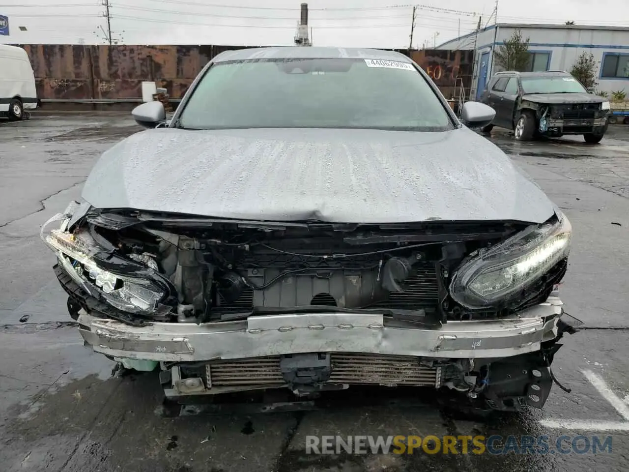 5 fotografías del automóvil dañado 1HGCV1F39KA059116 HONDA ACCORD 2019