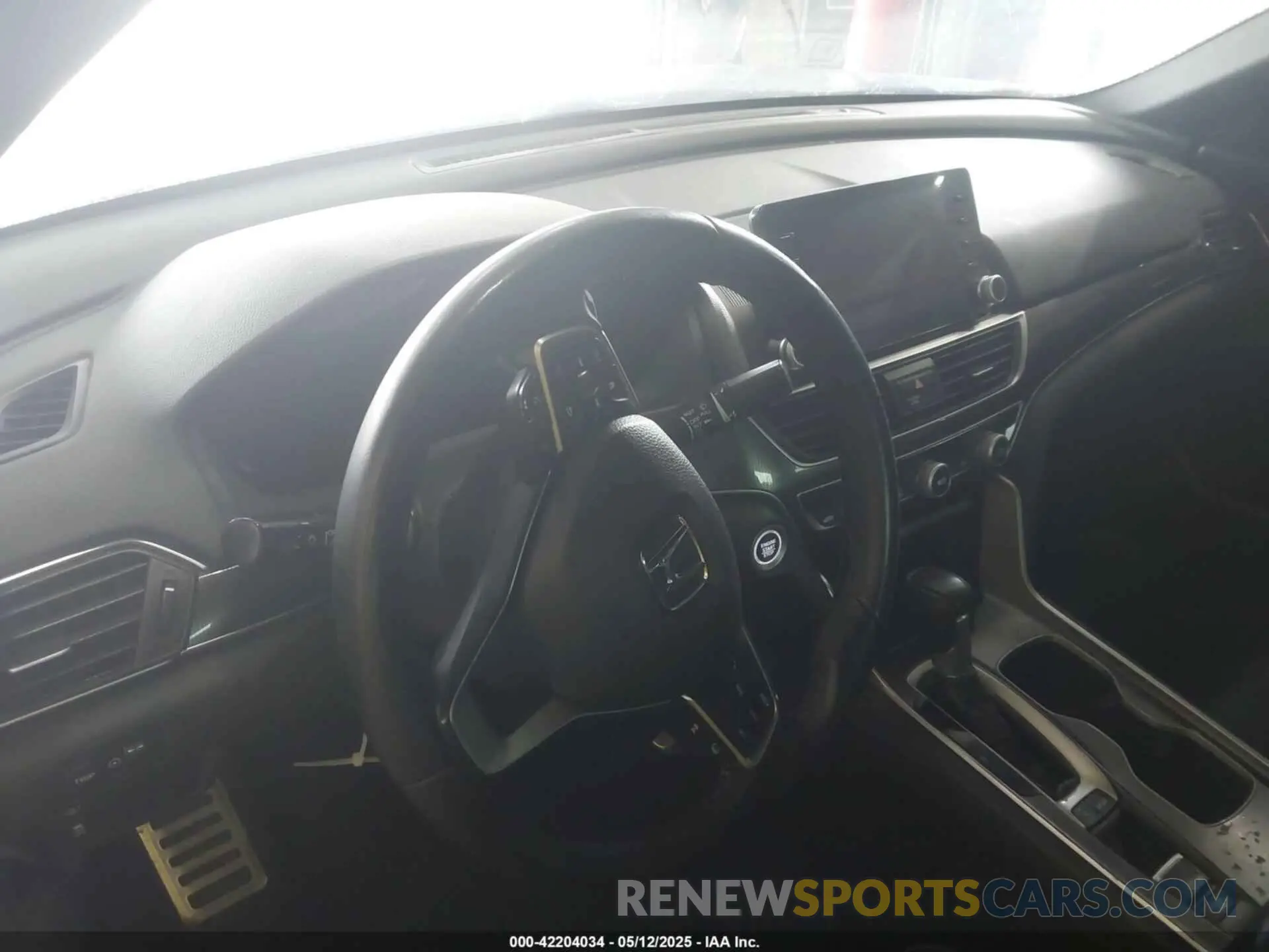 19 fotografías del automóvil dañado 1HGCV1F39KA092245 HONDA ACCORD 2019