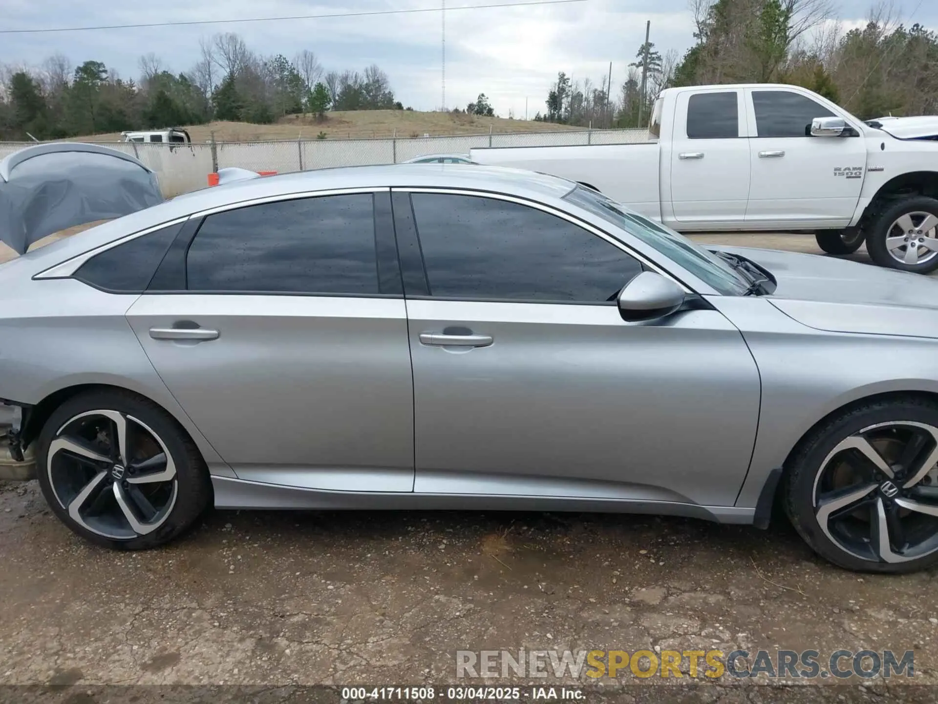 14 fotografías del automóvil dañado 1HGCV1F39KA105186 HONDA ACCORD 2019