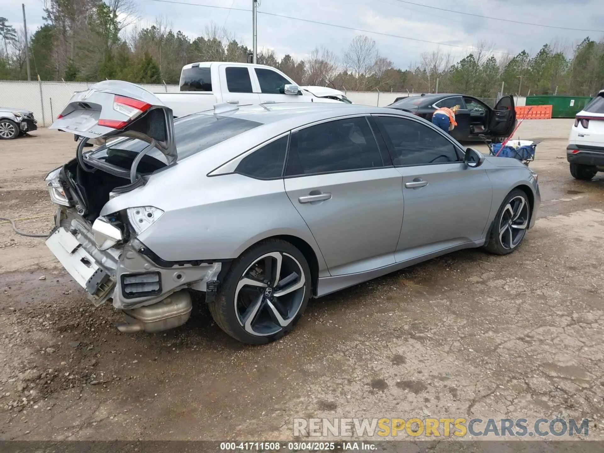 4 fotografías del automóvil dañado 1HGCV1F39KA105186 HONDA ACCORD 2019