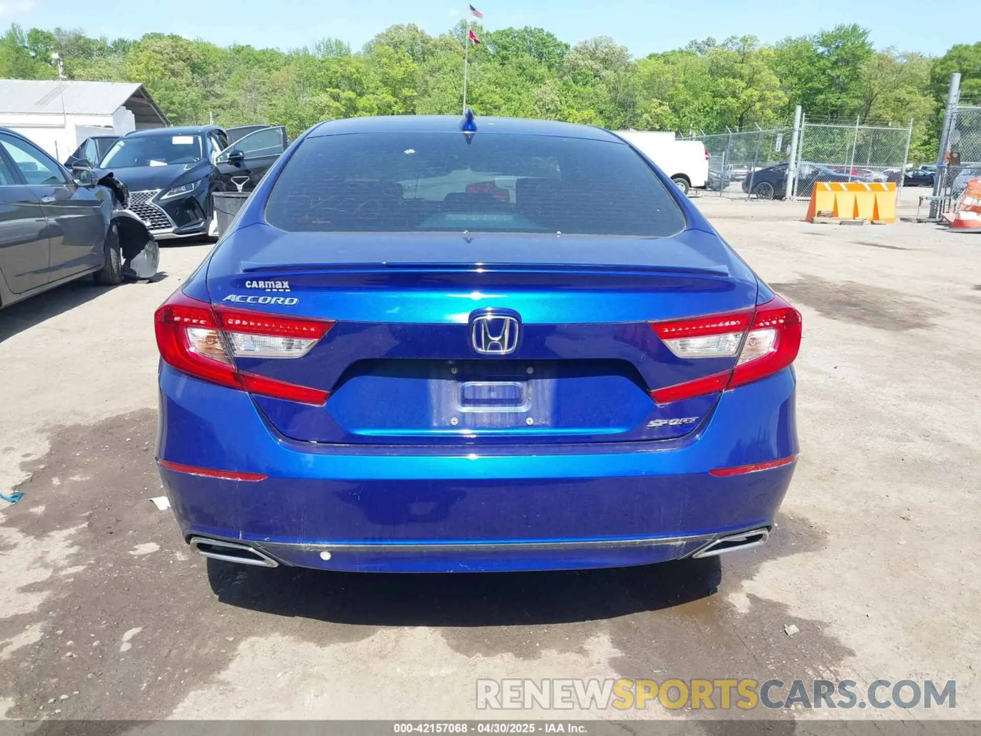 16 fotografías del automóvil dañado 1HGCV1F39KA153853 HONDA ACCORD 2019