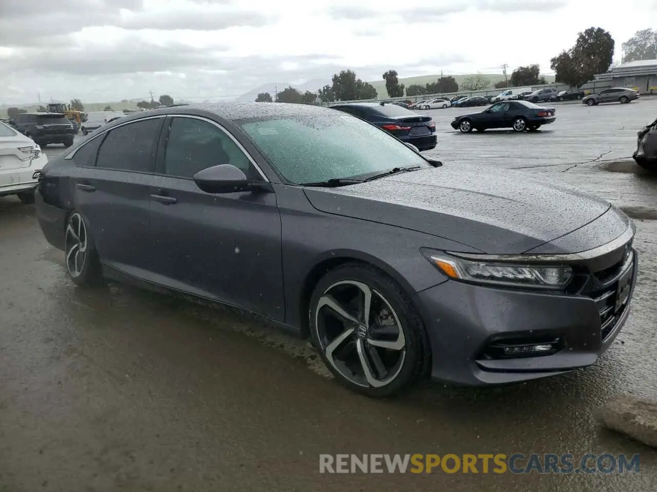 4 fotografías del automóvil dañado 1HGCV1F3XKA001337 HONDA ACCORD 2019