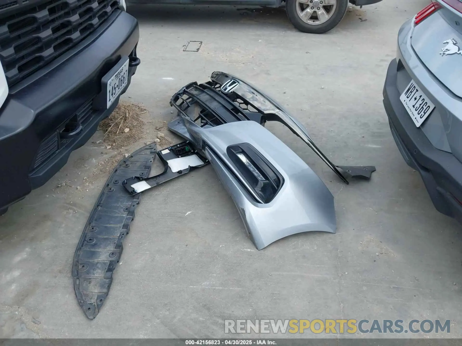 12 fotografías del automóvil dañado 1HGCV1F3XKA016565 HONDA ACCORD 2019