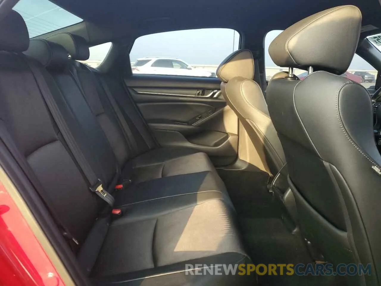 10 fotografías del automóvil dañado 1HGCV1F3XKA032765 HONDA ACCORD 2019