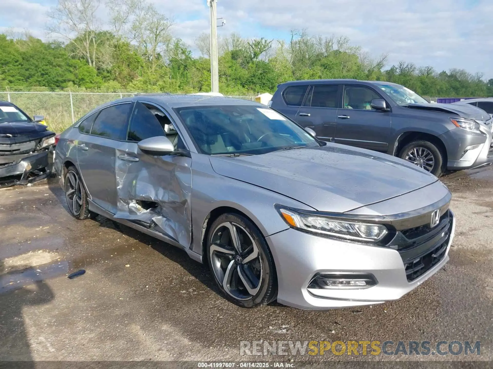 1 fotografías del automóvil dañado 1HGCV1F3XKA043815 HONDA ACCORD 2019