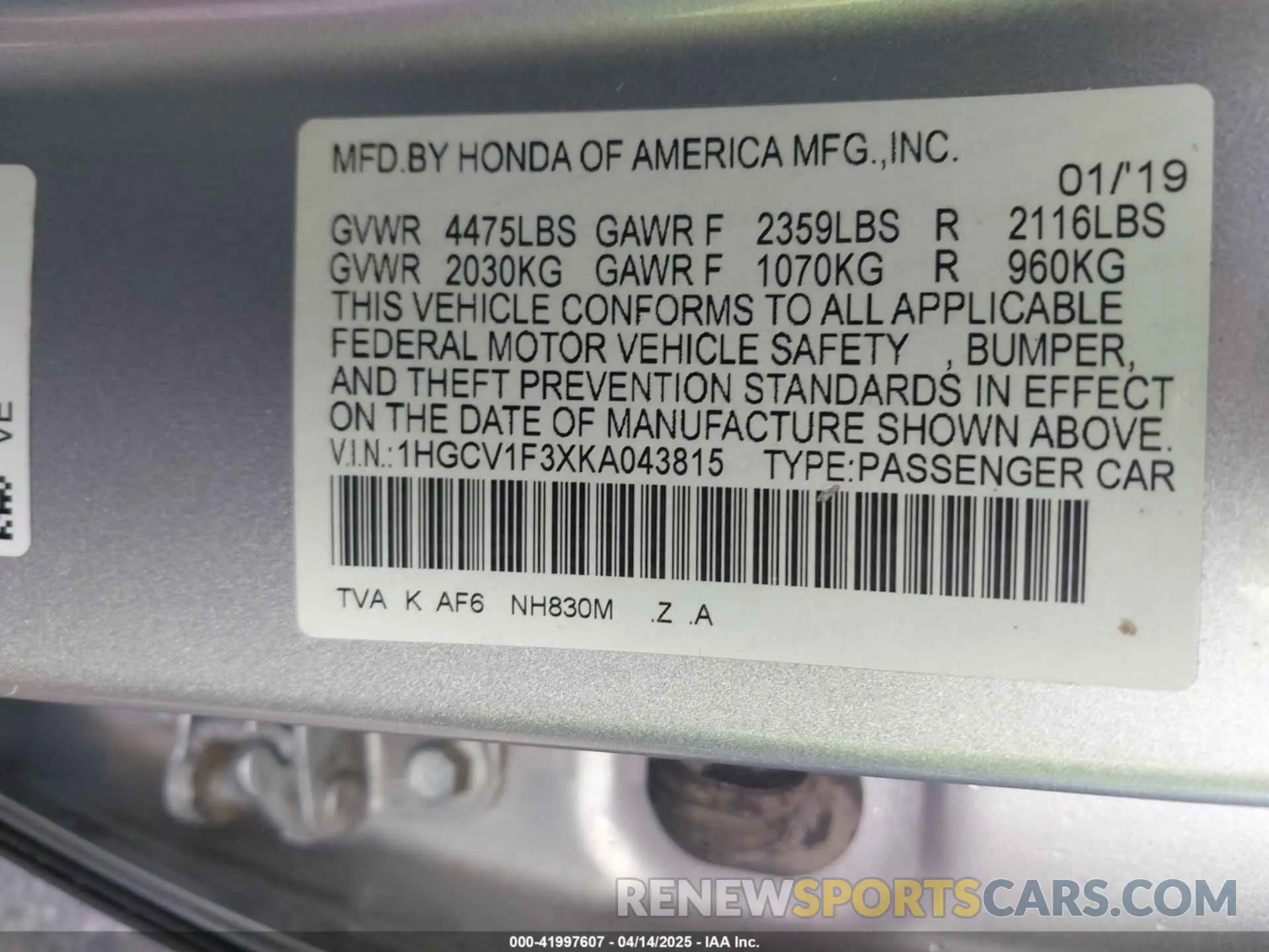 9 fotografías del automóvil dañado 1HGCV1F3XKA043815 HONDA ACCORD 2019