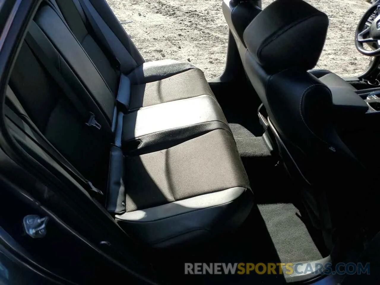 10 fotografías del automóvil dañado 1HGCV1F3XKA048660 HONDA ACCORD 2019