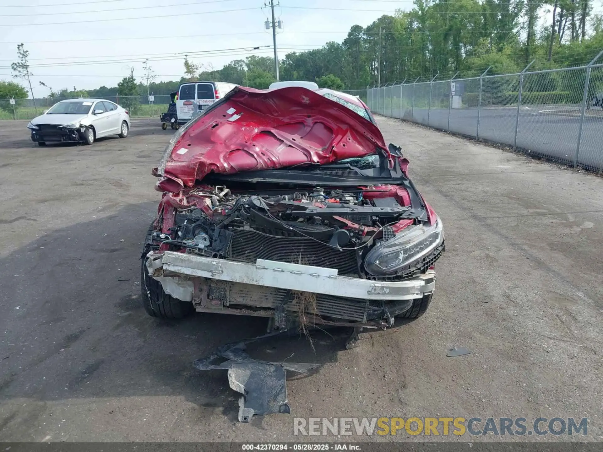 11 fotografías del automóvil dañado 1HGCV1F3XKA052501 HONDA ACCORD 2019
