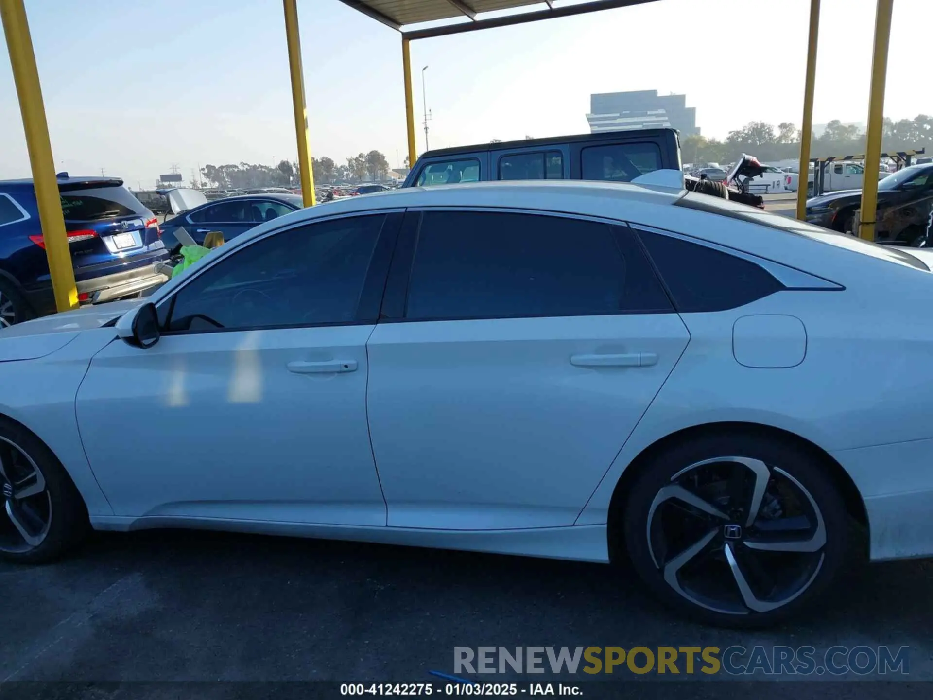 15 fotografías del automóvil dañado 1HGCV1F3XKA142599 HONDA ACCORD 2019