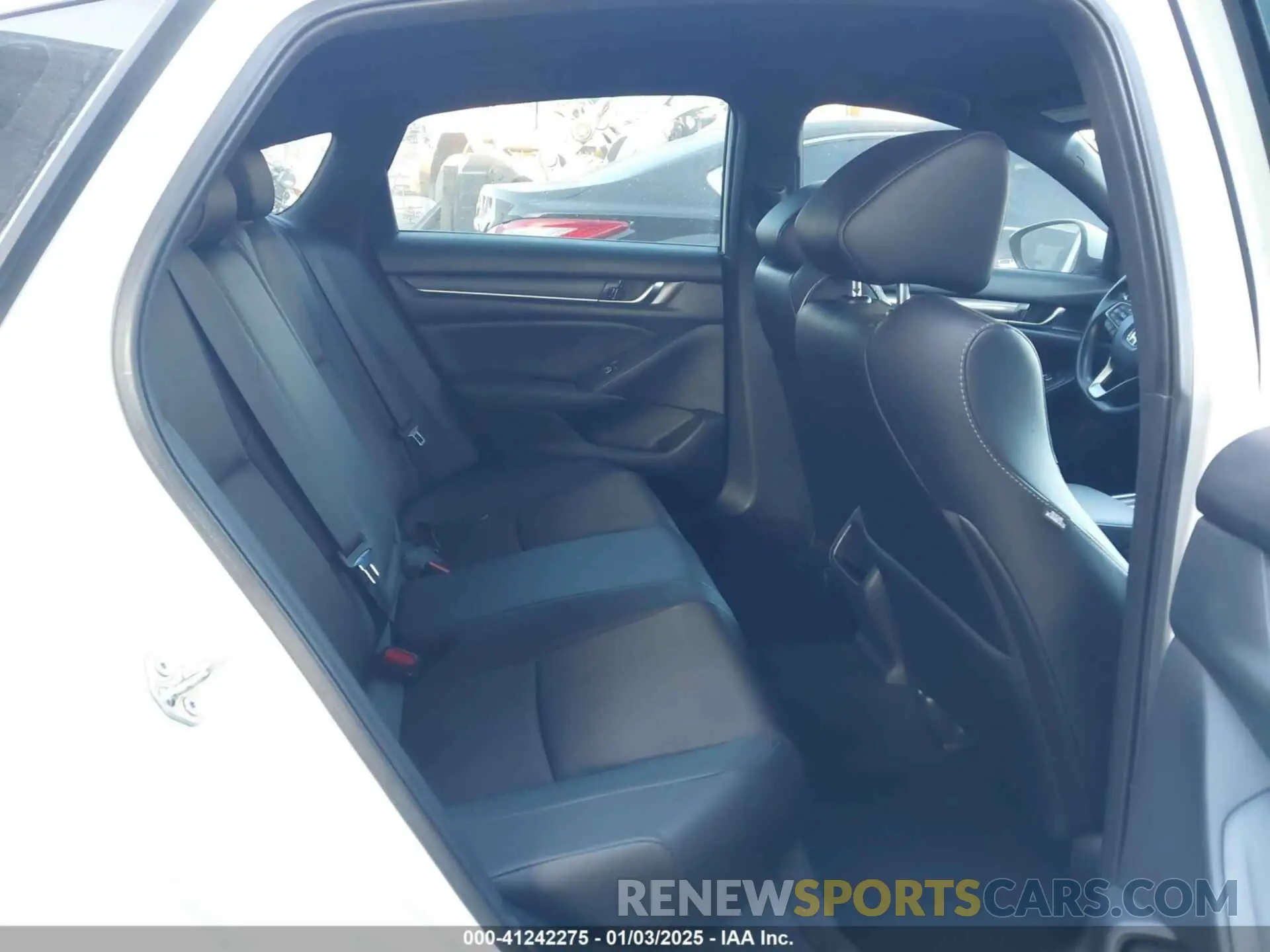 8 fotografías del automóvil dañado 1HGCV1F3XKA142599 HONDA ACCORD 2019