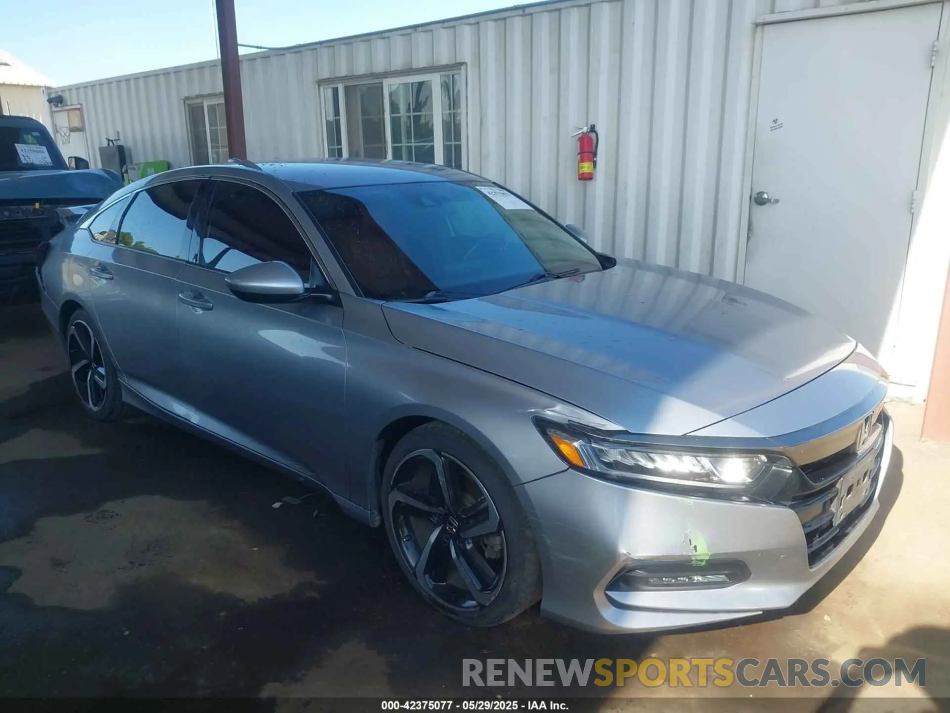 1 fotografías del automóvil dañado 1HGCV1F3XKA150198 HONDA ACCORD 2019