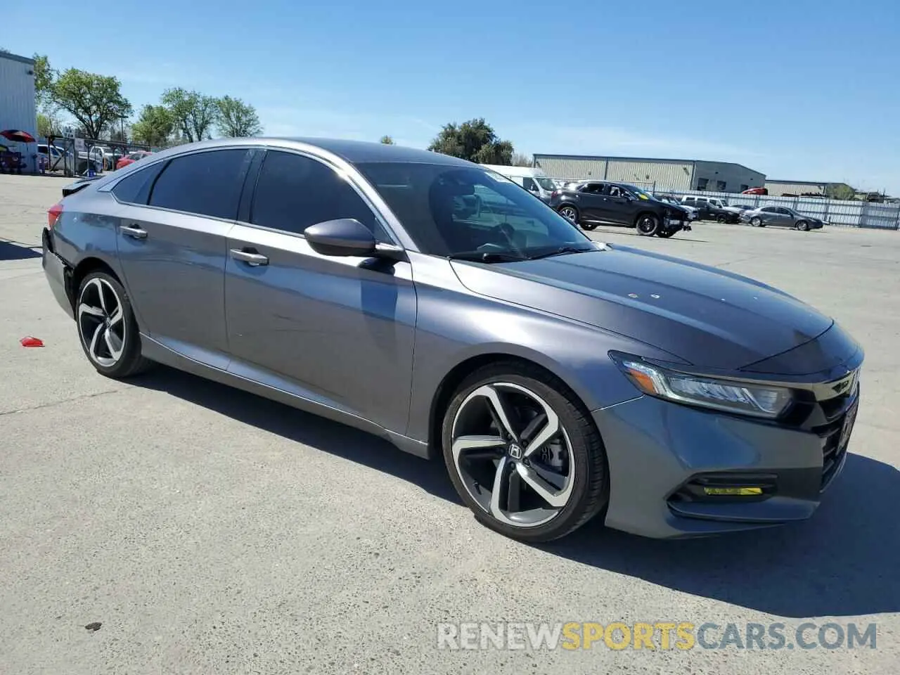 4 fotografías del automóvil dañado 1HGCV1F3XKA174131 HONDA ACCORD 2019