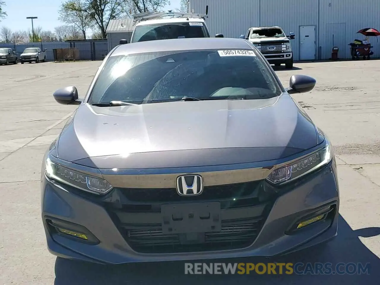 5 fotografías del automóvil dañado 1HGCV1F3XKA174131 HONDA ACCORD 2019