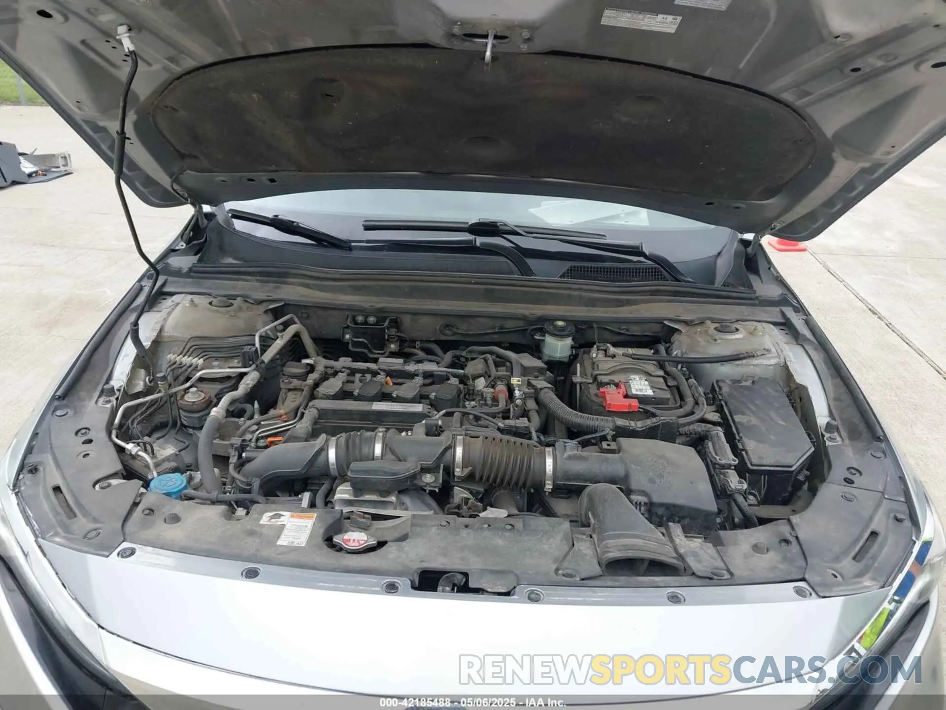 10 fotografías del automóvil dañado 1HGCV1F42KA095741 HONDA ACCORD 2019