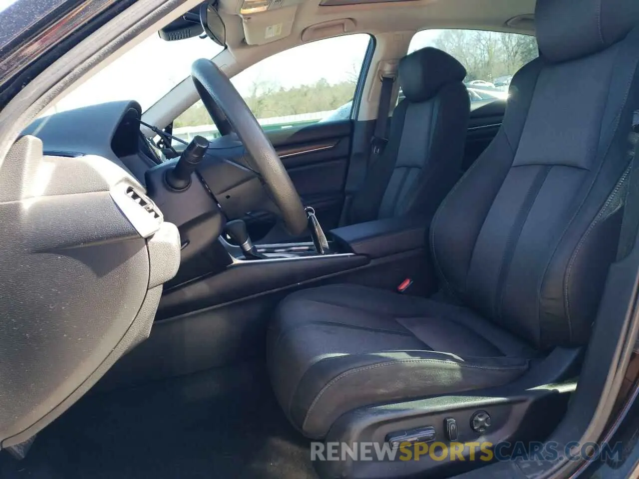 7 fotografías del automóvil dañado 1HGCV1F43KA111882 HONDA ACCORD 2019