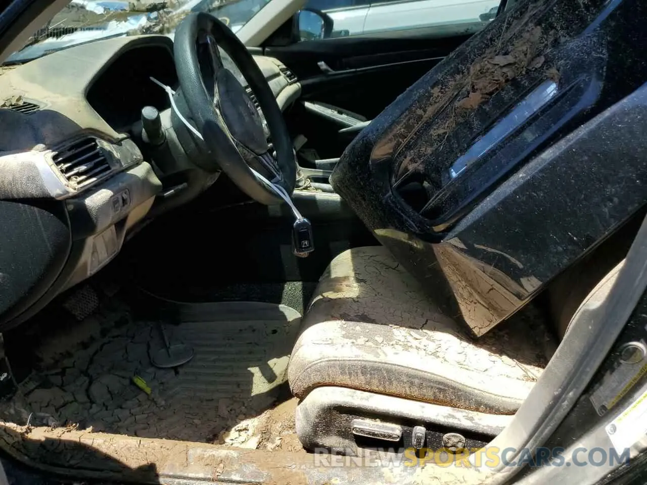 7 fotografías del automóvil dañado 1HGCV1F45KA052379 HONDA ACCORD 2019