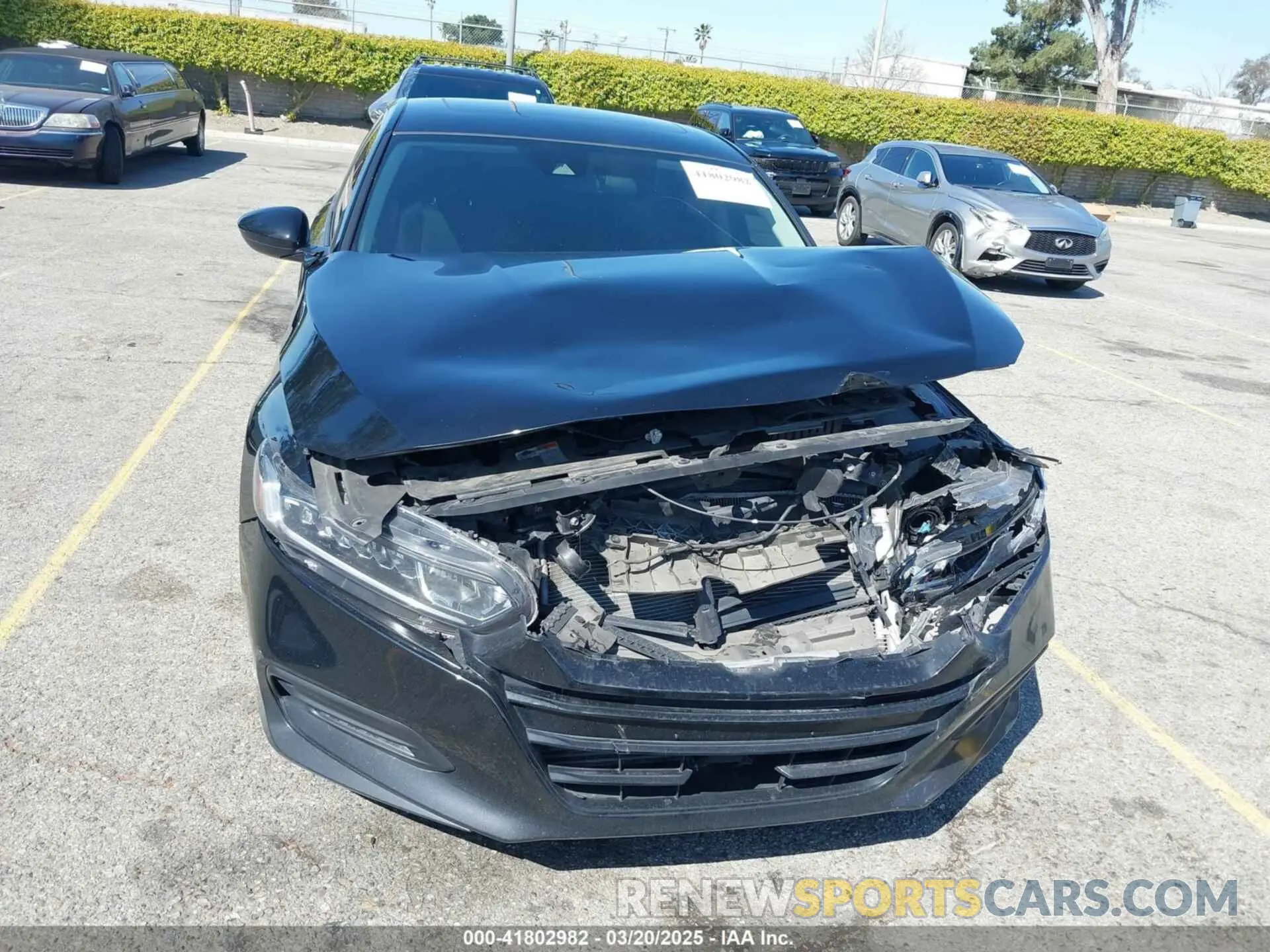 12 fotografías del automóvil dañado 1HGCV1F48KA026651 HONDA ACCORD 2019