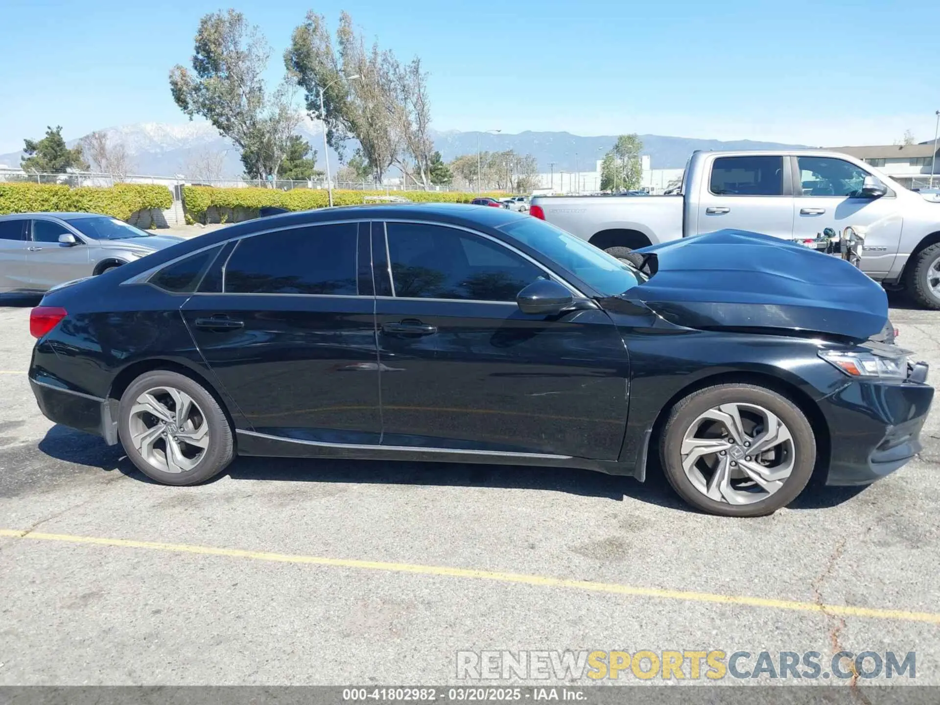 13 fotografías del automóvil dañado 1HGCV1F48KA026651 HONDA ACCORD 2019