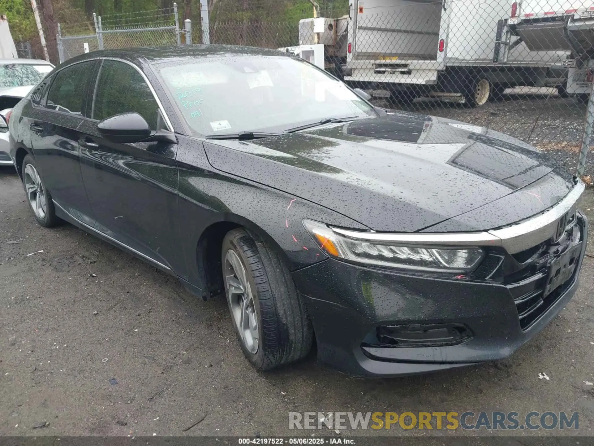 1 fotografías del automóvil dañado 1HGCV1F49KA025735 HONDA ACCORD 2019